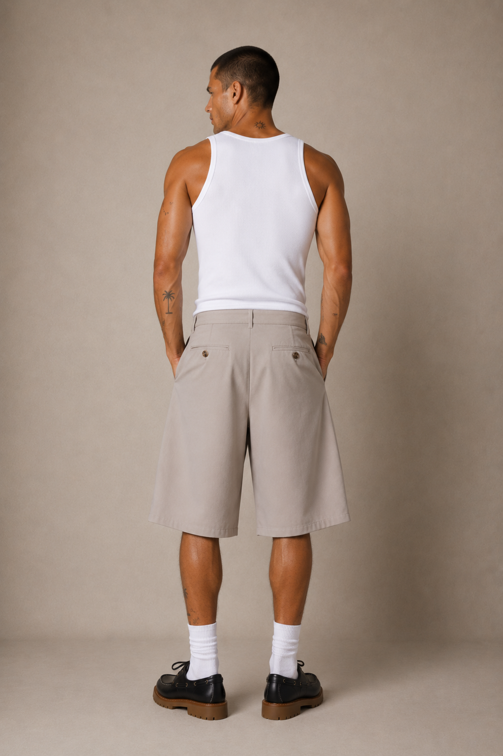 SHORT LOOSE