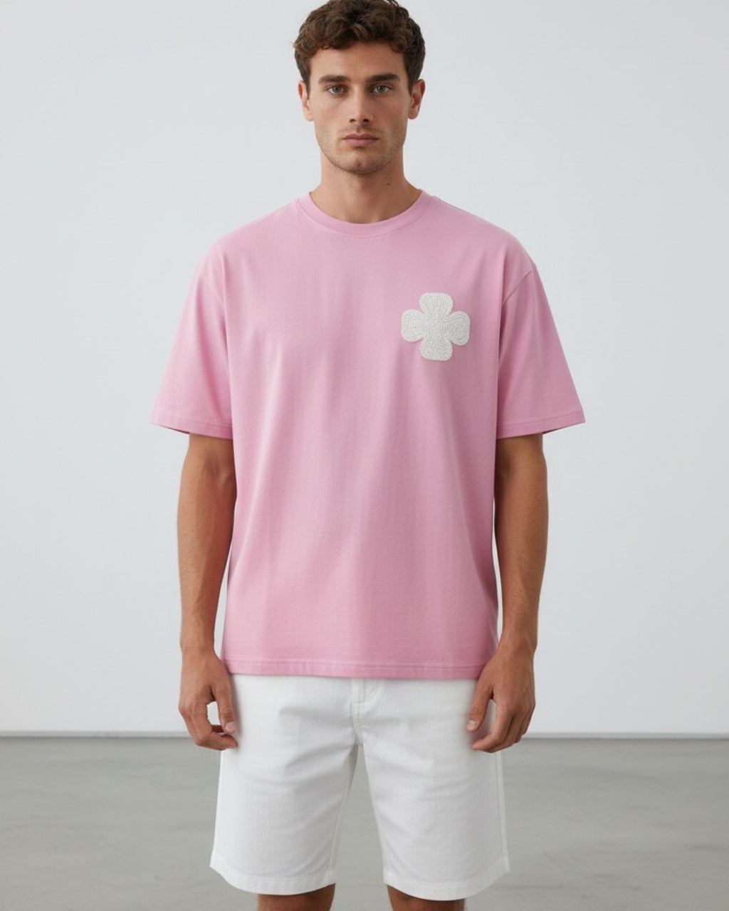 T-SHIRT REGULAR BRODÉ TRÈFLE