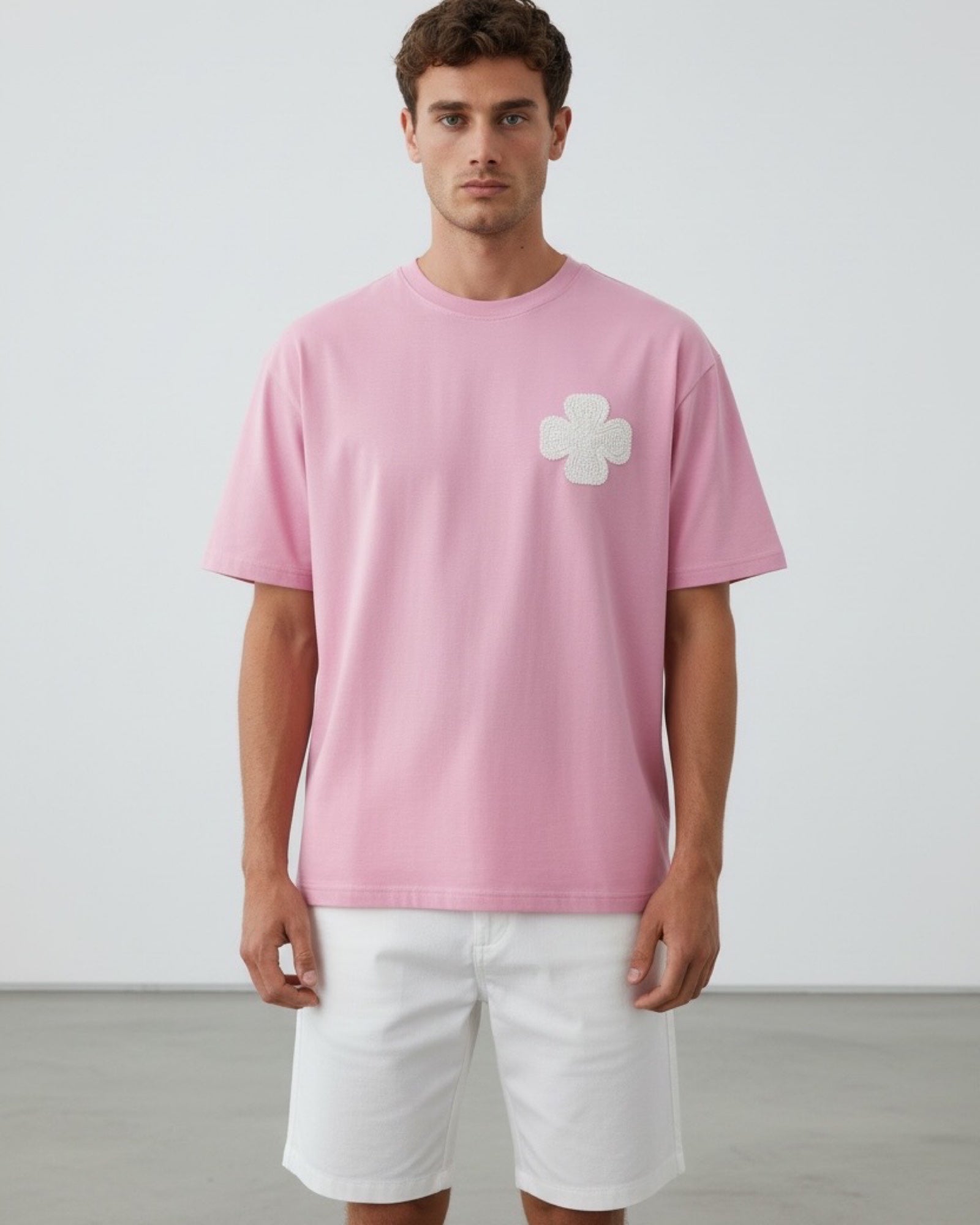T-SHIRT REGULAR BRODÉ TRÈFLE