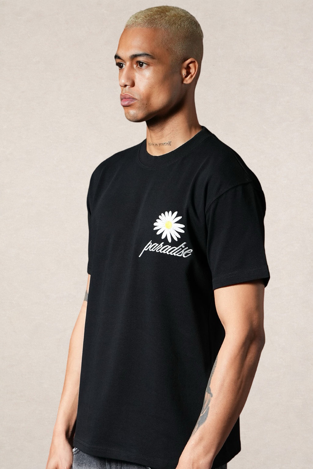 T-SHIRT PARADISE