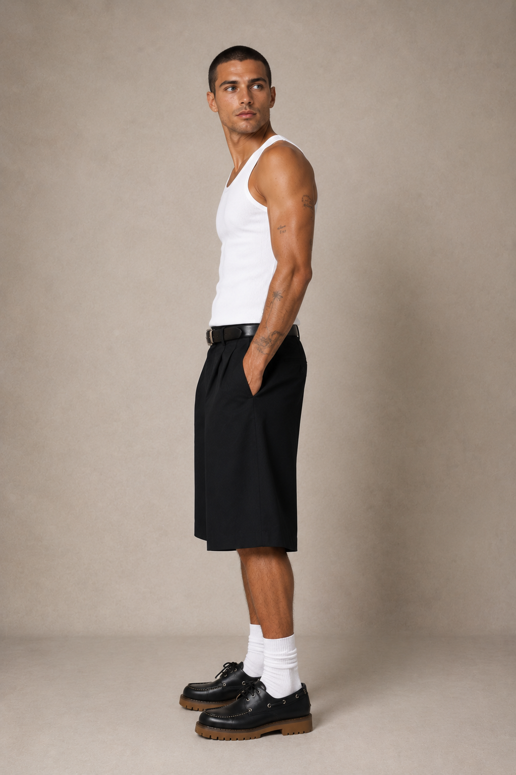 SHORT LOOSE
