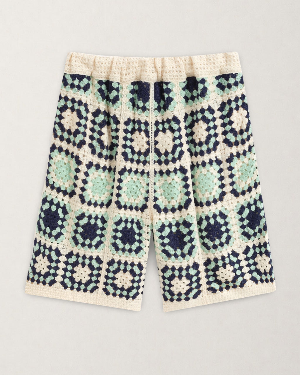 BERMUDA EN CROCHET