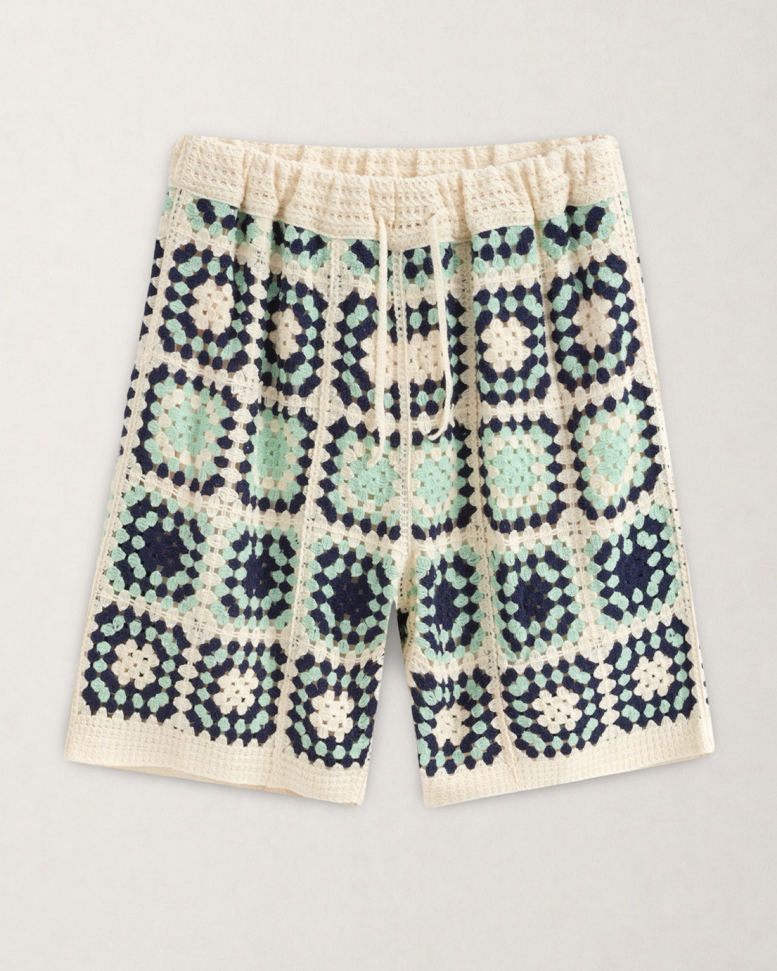 BERMUDA EN CROCHET