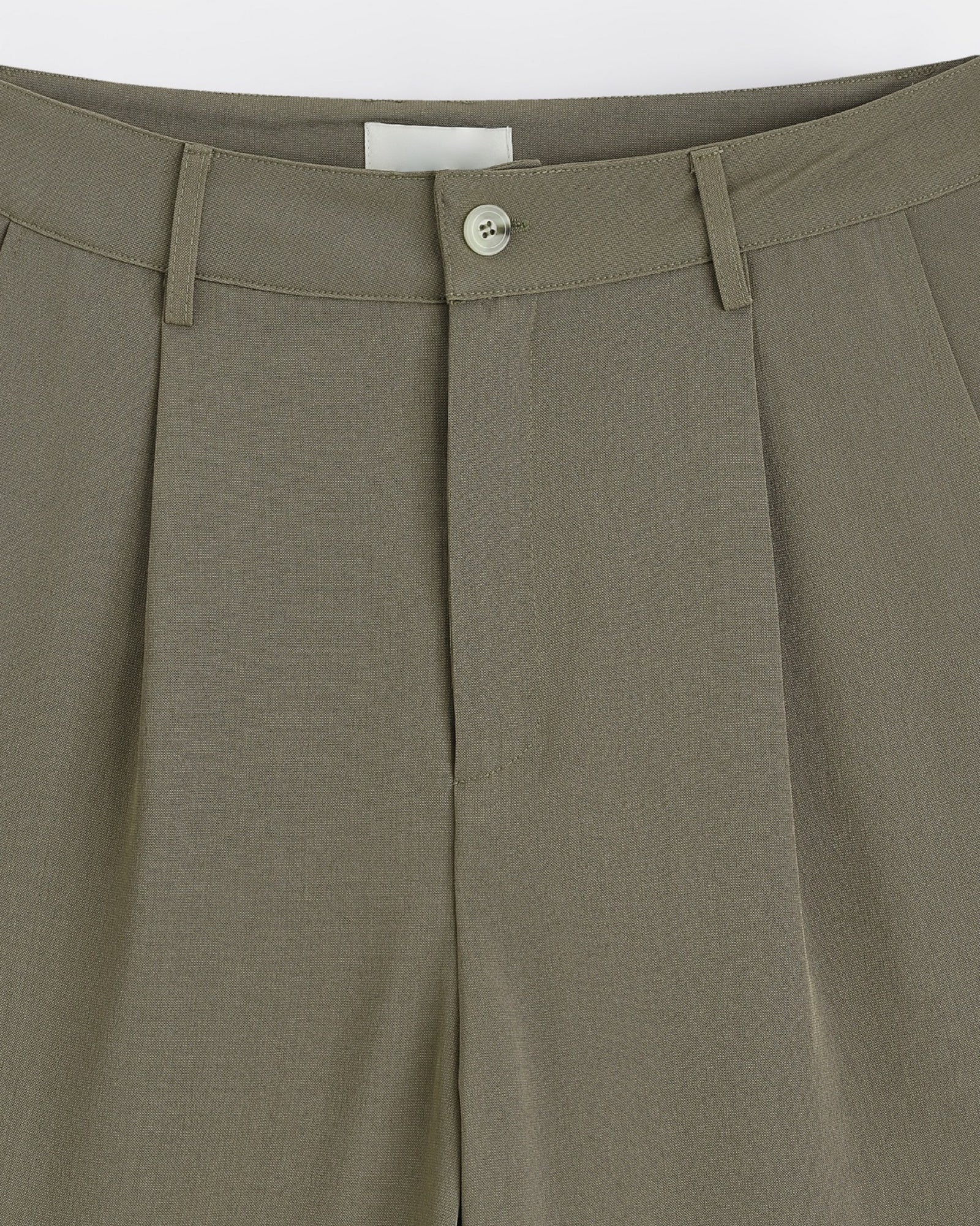 SHORT À PINCES UNI