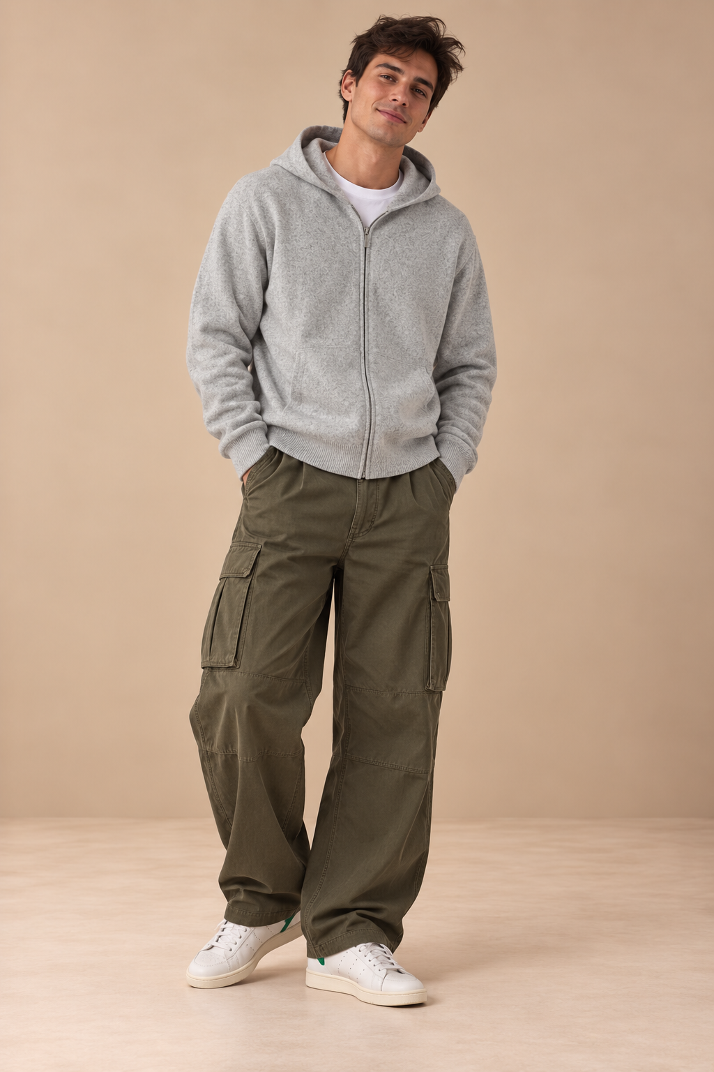 PULL ZIPPÉ A CAPUCHE