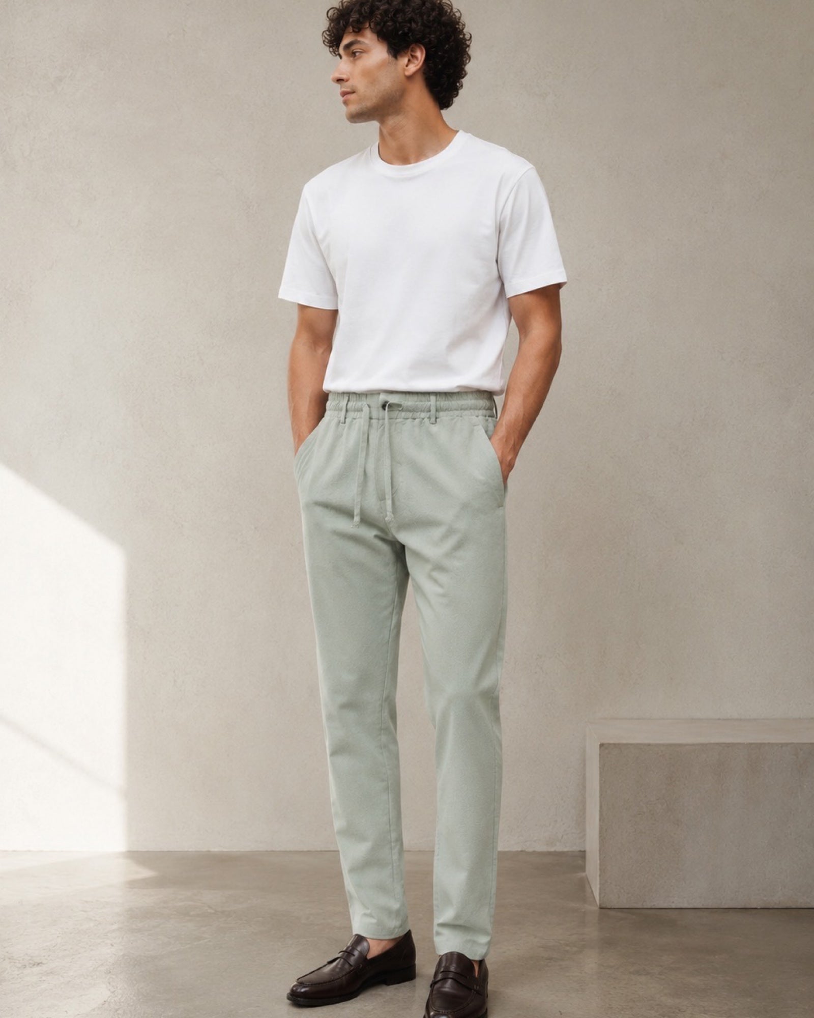 PANTALON EN TOILE UNI