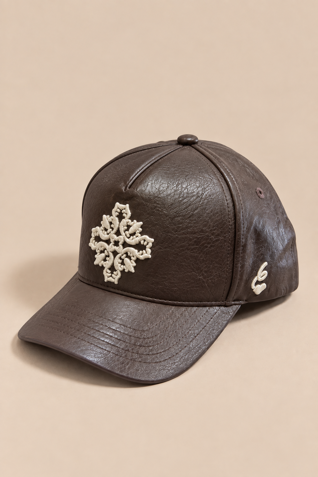 CASQUETTE CUIR ROSACE