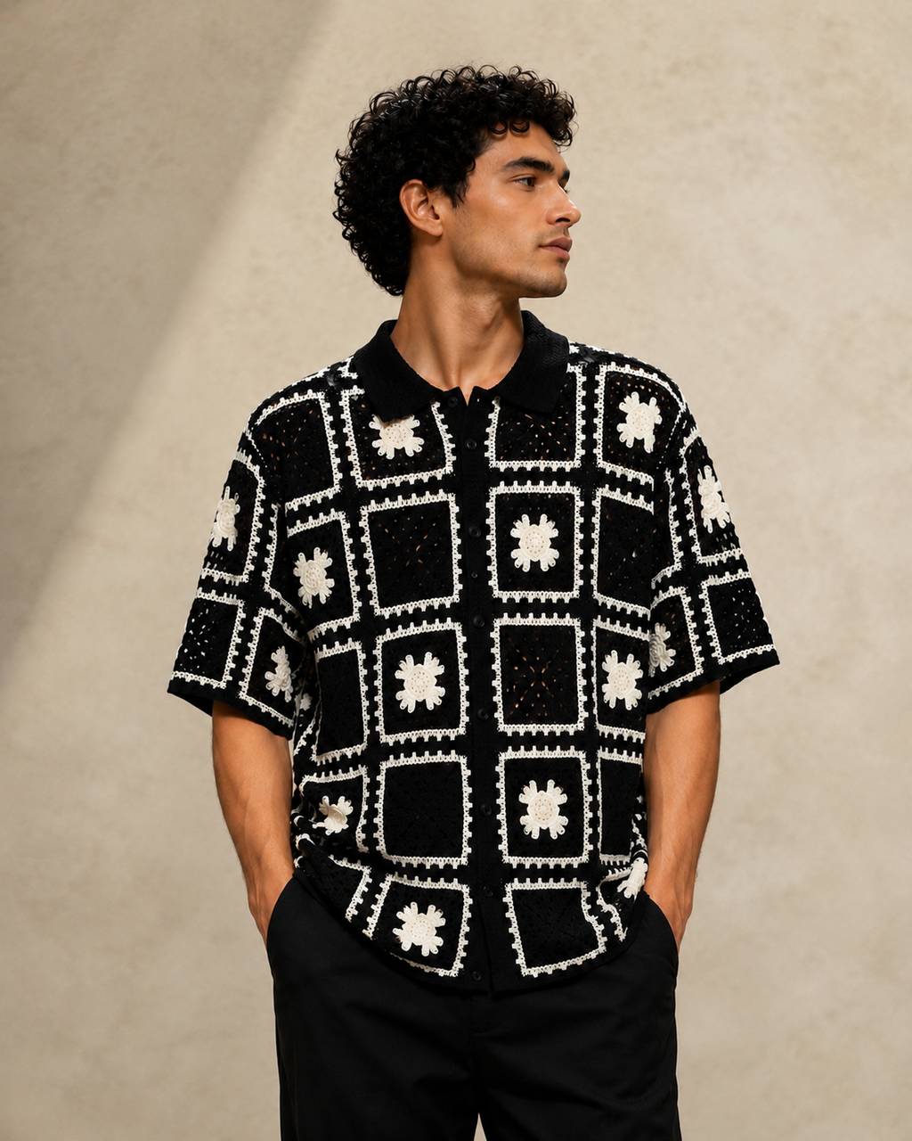 CHEMISETTE EN CROCHET NOIRE