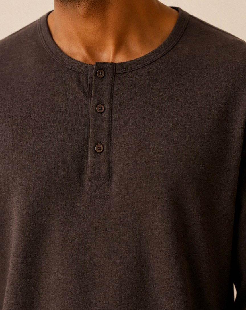 T-SHIRT COL TUNISIEN