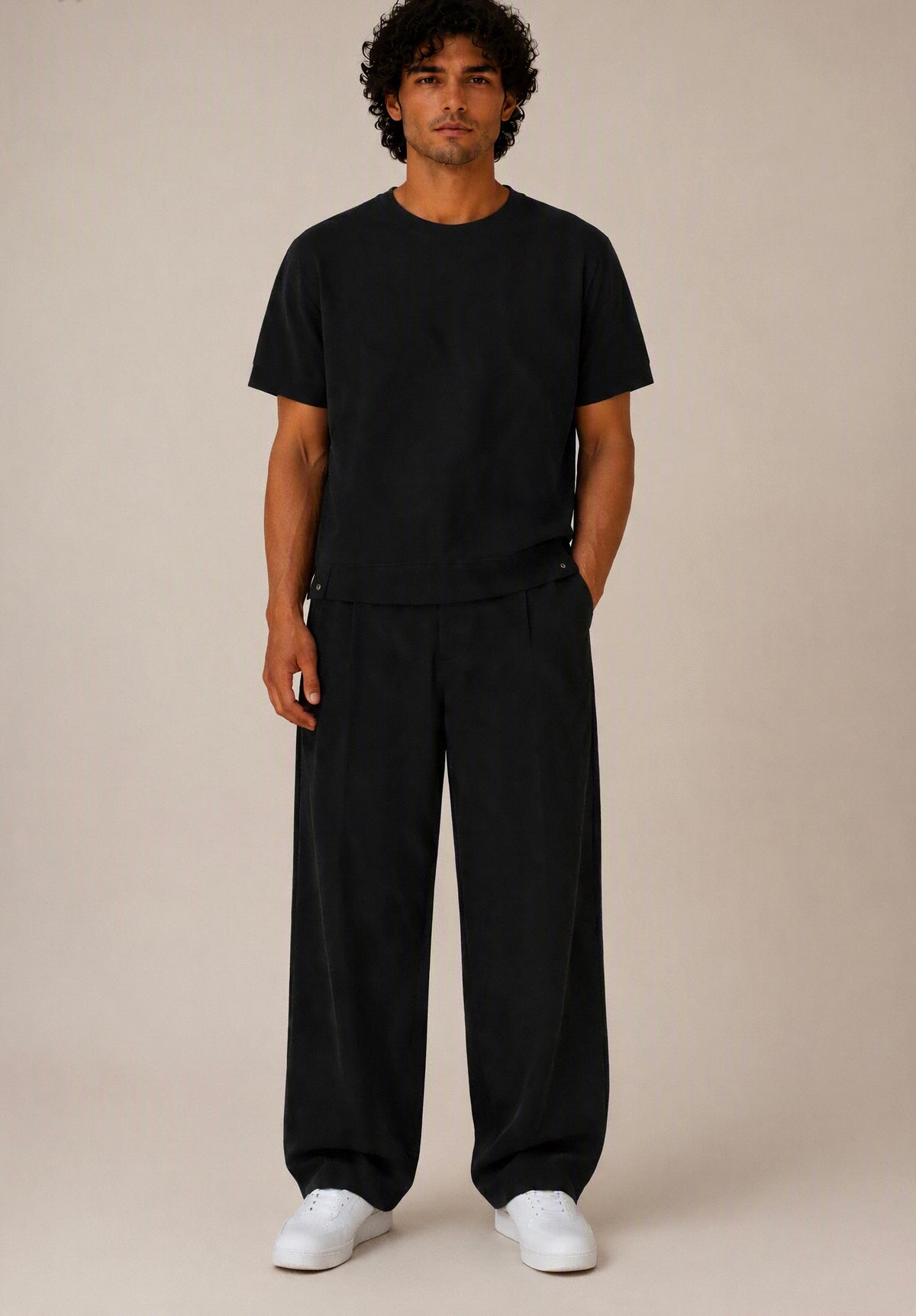 T-SHIRT REGULAR A PRESSIONS